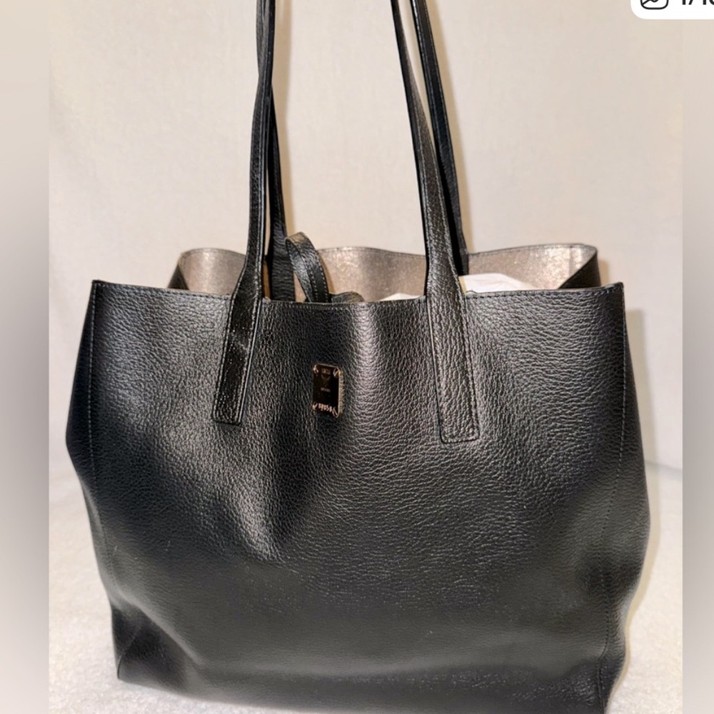 MCM Black/Gold Leather Open Reversible Tote…